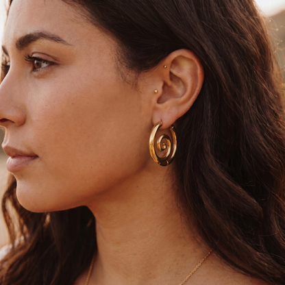 Spirale Hoop Earrings