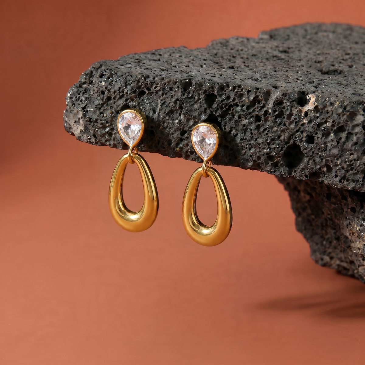 Teardrop Ovale Earrings